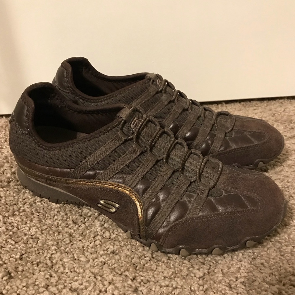 ⭐️ Brown Skechers ⭐️